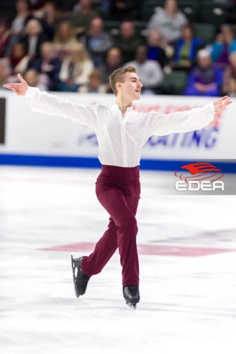 Ice Gallery Skates U.S.